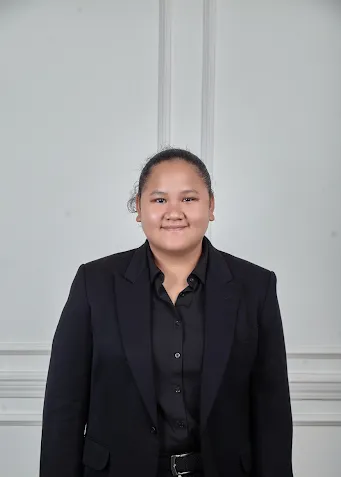 Eunike Putri Emmanuella, S.H.